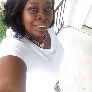 Meet your Posher, Luciana